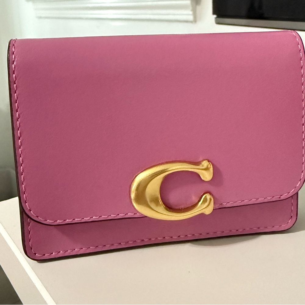 Bandit Card Case brass/fushia